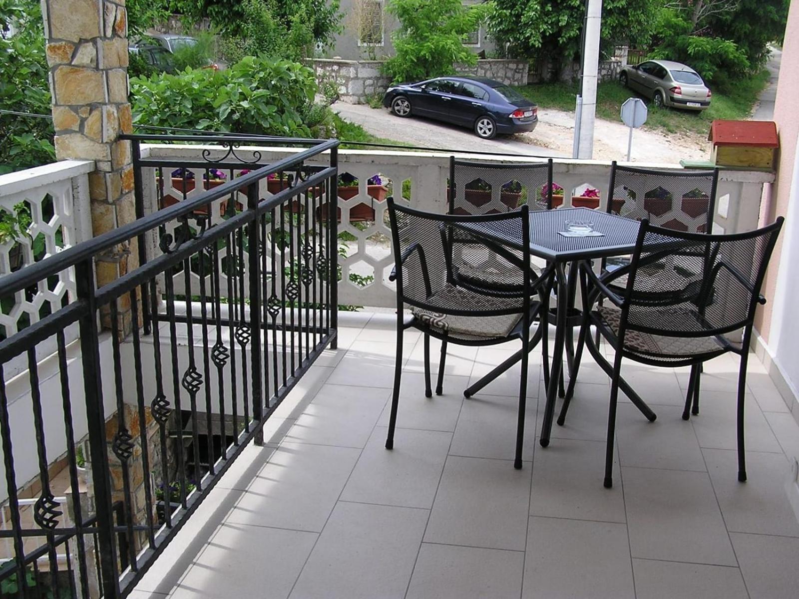 Apartmani Radosav Šilo Esterno foto